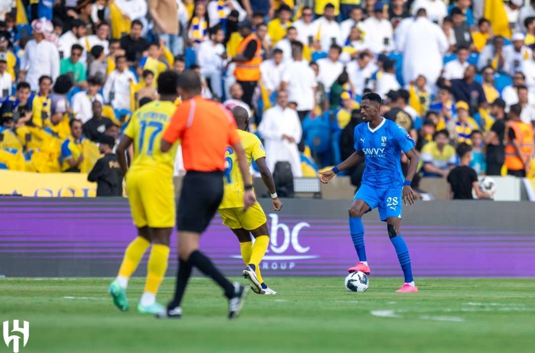 ترتيب الهلال والنصر في الدوري السعودي قبل ديربي الرياض